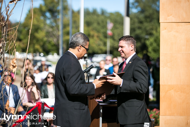 county commissioner roy brooks announces lena pope day