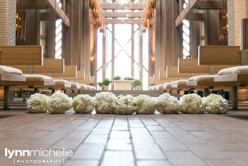 bridal white wedding flowers at MLC. white hyrangeas and calla lilies