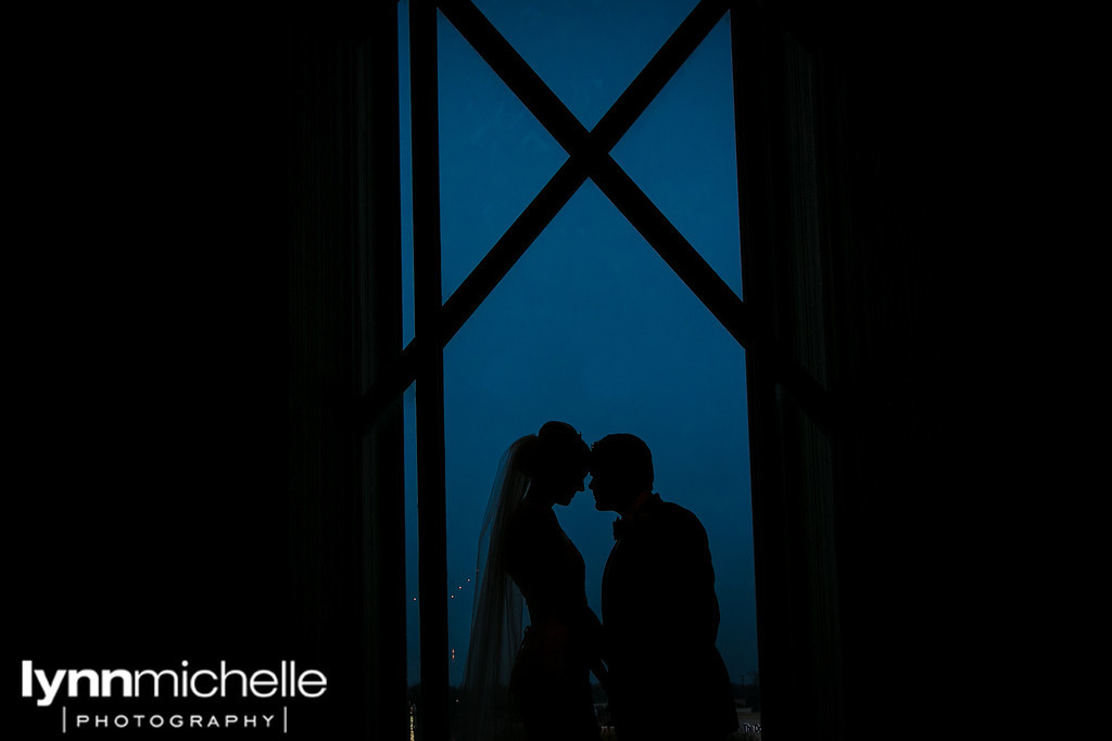 bride & groom silhouette marty leonard