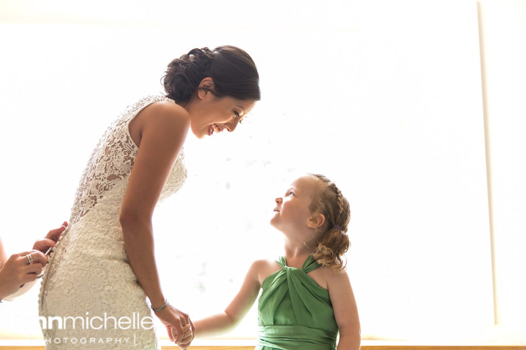 bride getting ready lionscrest manor