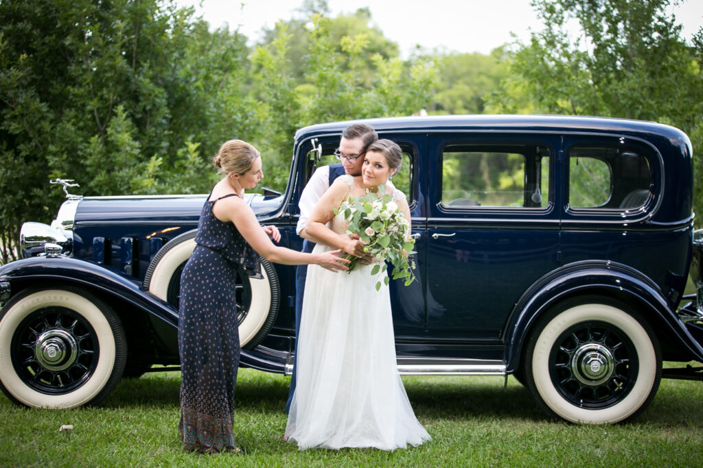 contact DFW wedding photographer, Lynn Michelle